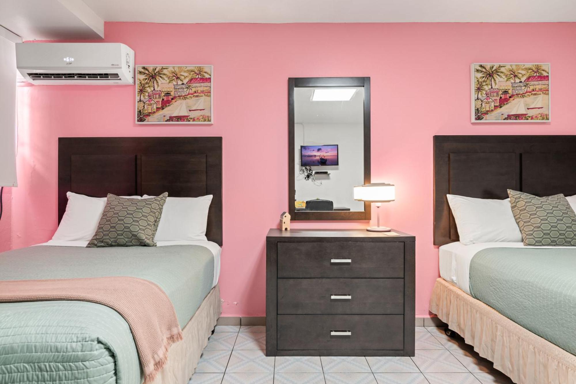 Borinquen Beach Inn San Juan Dış mekan fotoğraf