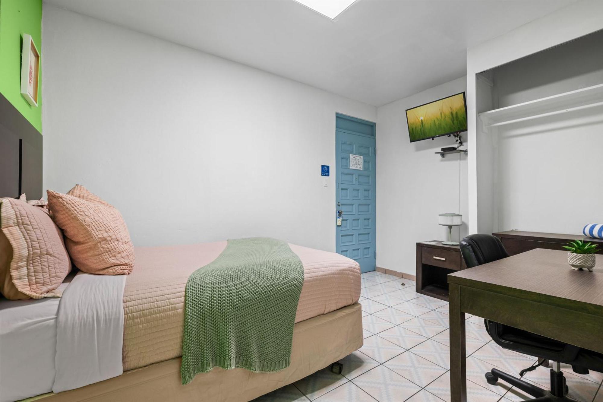 Borinquen Beach Inn San Juan Dış mekan fotoğraf